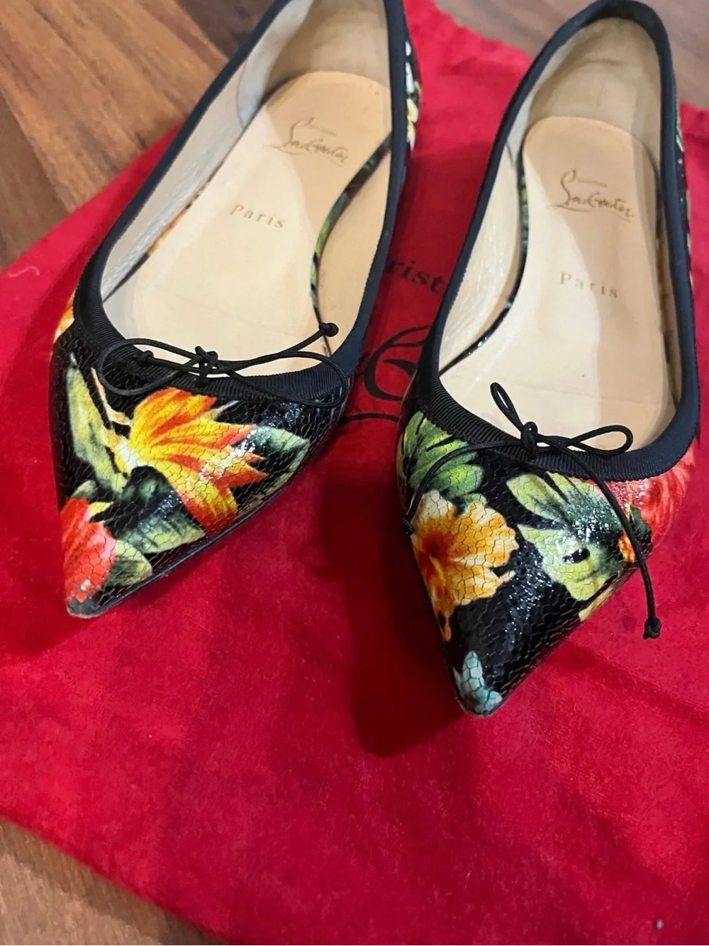 Christian Louboutin Black Floral Pointed Toe Flats 37.5 - Sz 7